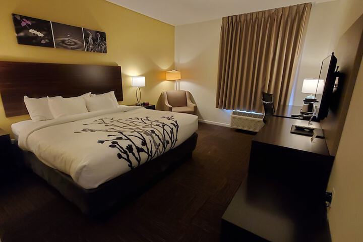Room 14 of 52
