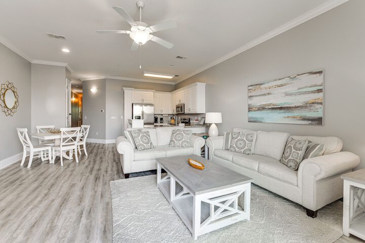 Downtown Bay St. Louis Condo - Walk to Beach!