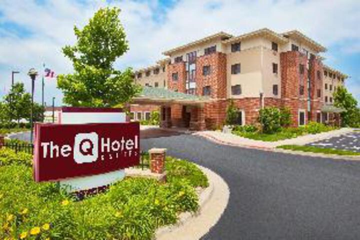 Country Inn & Suites by Radisson Springfield Downtown