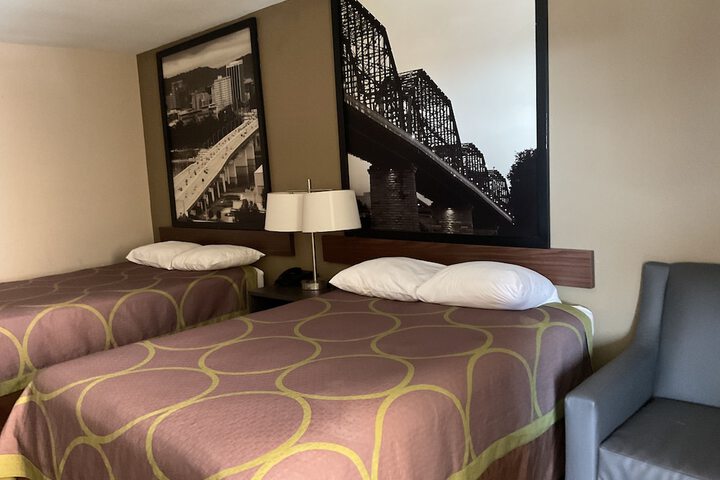 Super 8 by Wyndham Chattanooga / East Ridge