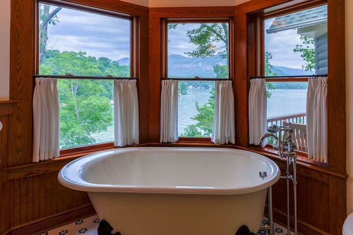 The Lodge on Lake Lure