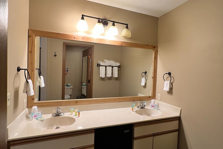 Room 56 of 132