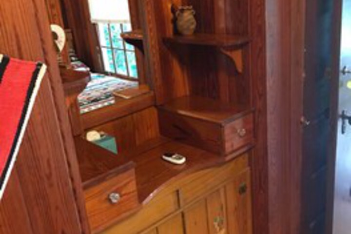 TWIN ELM GUEST RANCH