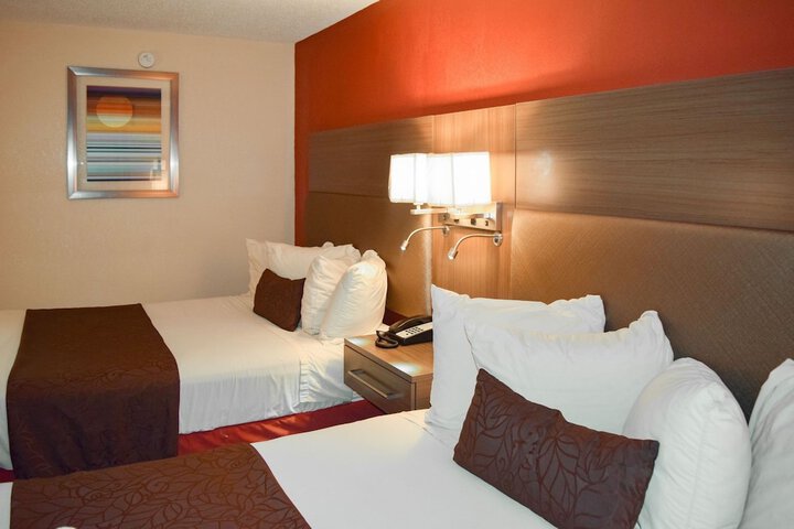 Room 7 of 23