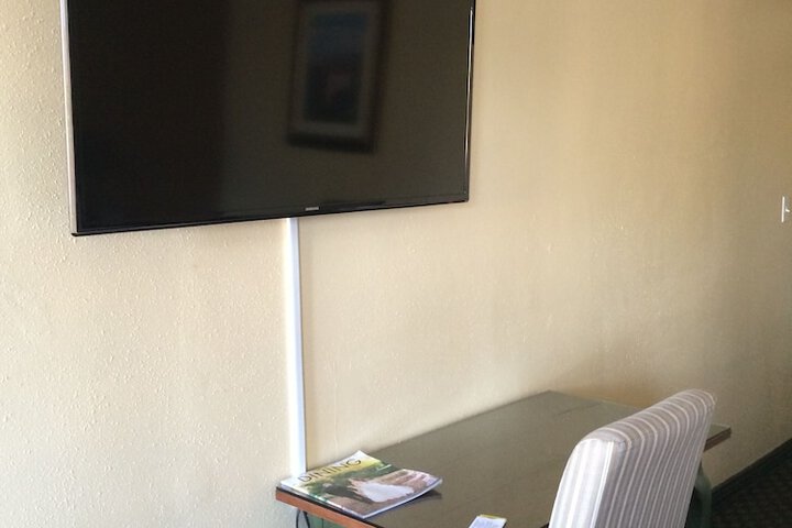 Room 18 of 59