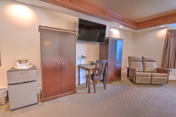 Room 49 of 117