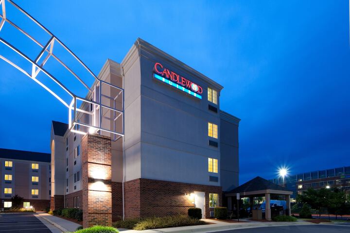 Hotel 4 of 50