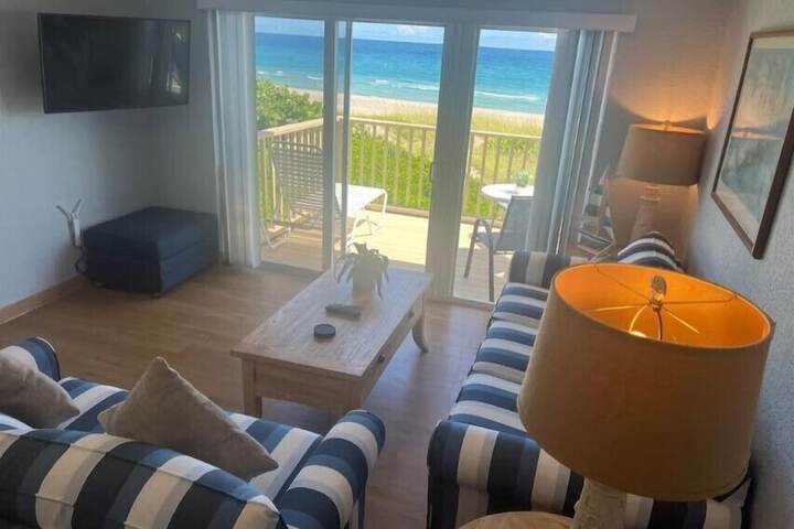Berkshire Beach Club