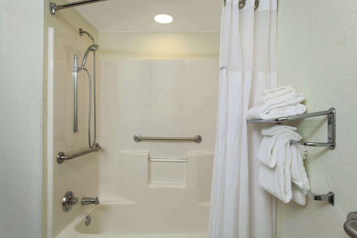 Room 45 of 53