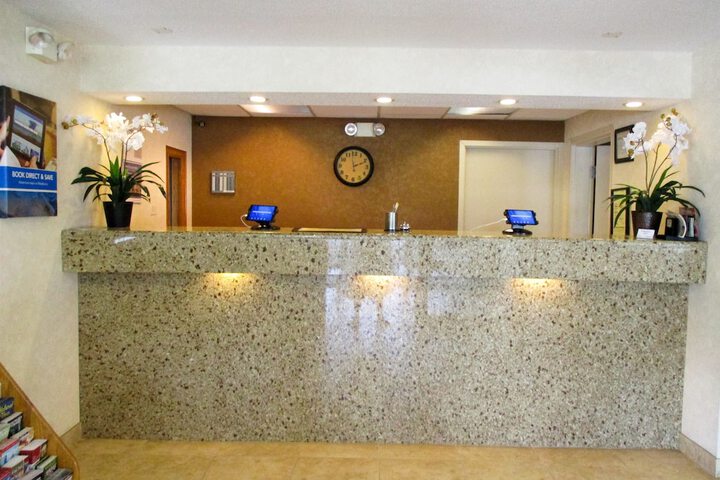 Hotel Interior 15 of 47