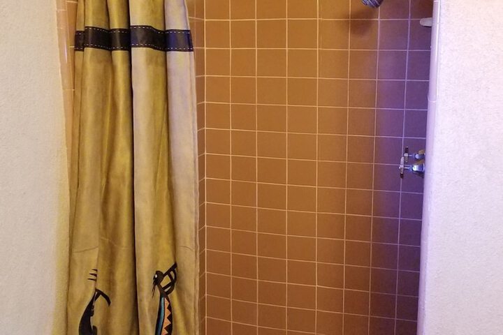 Room 20 of 37