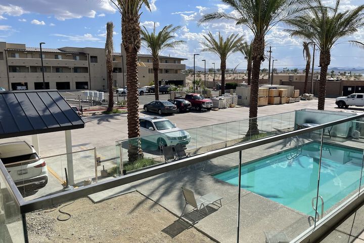 Pool 9 of 32