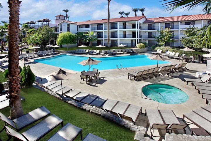 Embassy Suites by Hilton Palm Desert