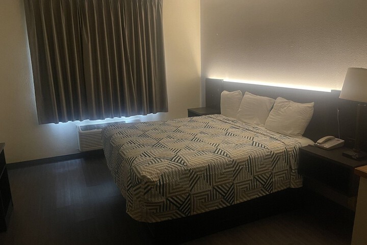 Motel 6 Anderson IN - Indianapolis