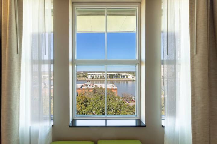 Holiday Inn Express Savannah - Historic District by IHG