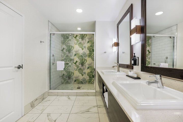 The Banyan Hotel Fort Myers Tapestry Collection by Hilton