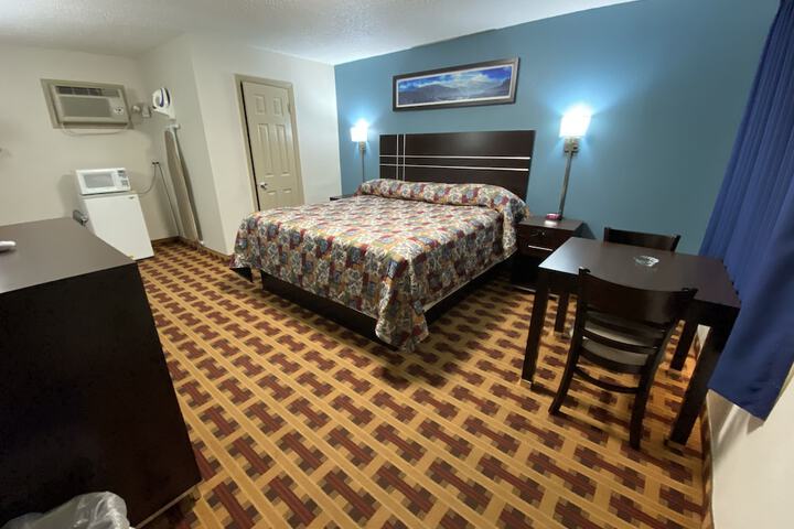 Lodge Inn