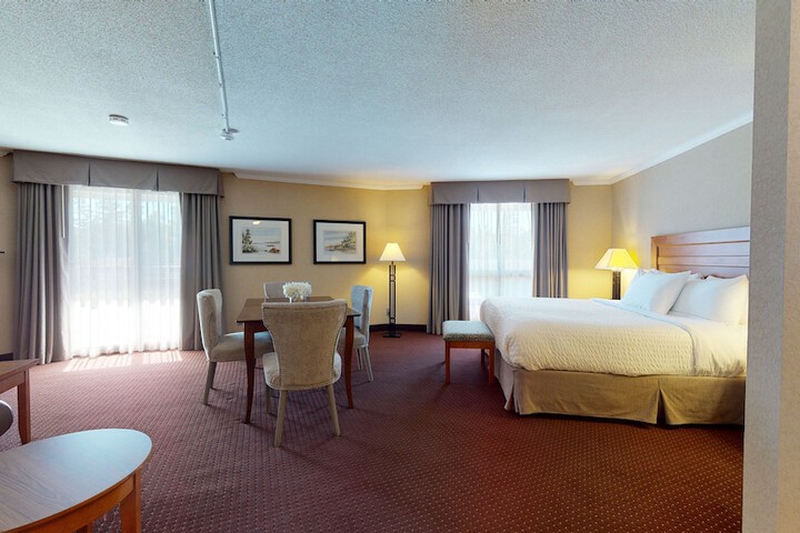Room 46 of 96