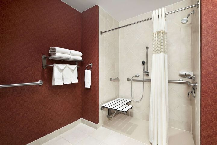 Hampton Inn & Suites Conroe - I-45 North