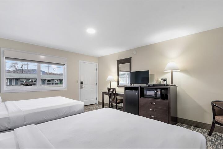 Room 48 of 68