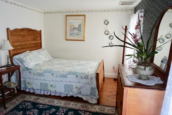 Room 65 of 125