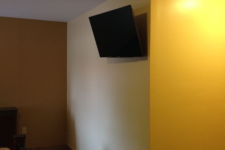 Room 20 of 35