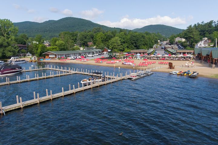 Scottys Lakeside Resort