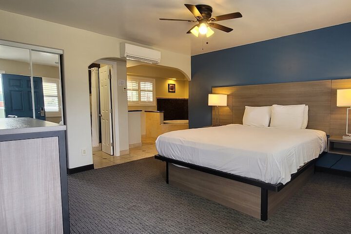 Room 72 of 88