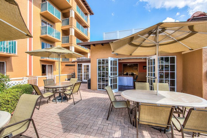 Terrace/Patio 40 of 42