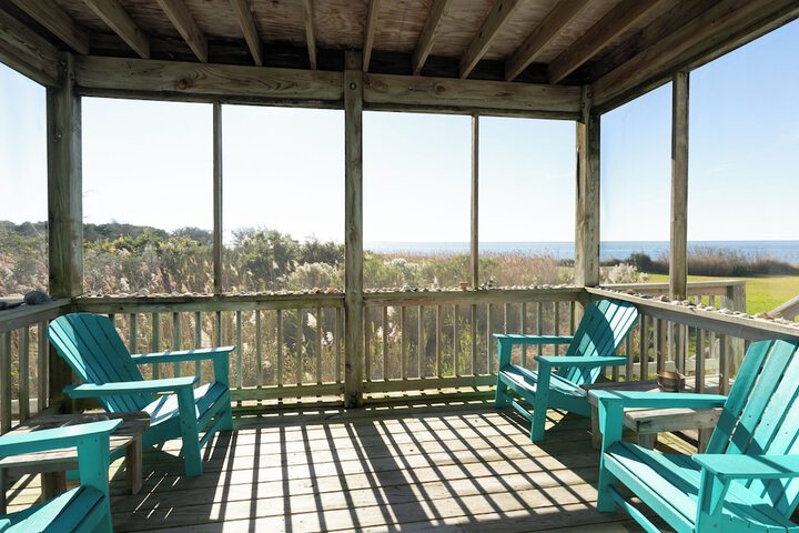 Ocracoke Harbor Inn