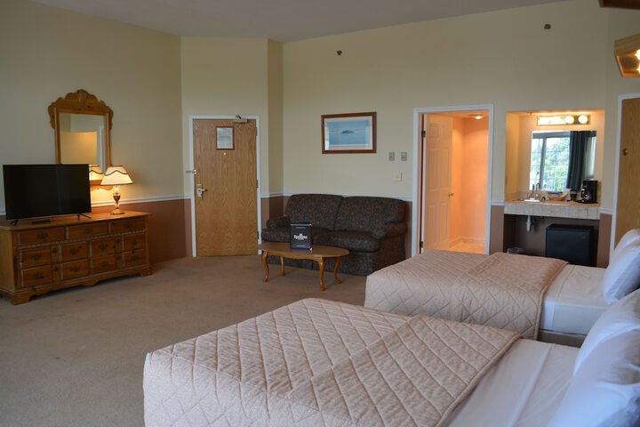 Room 15 of 65