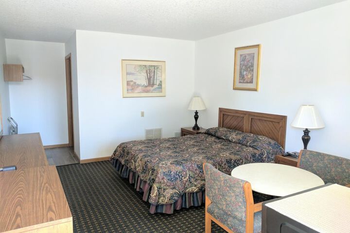 All Seasons Motel