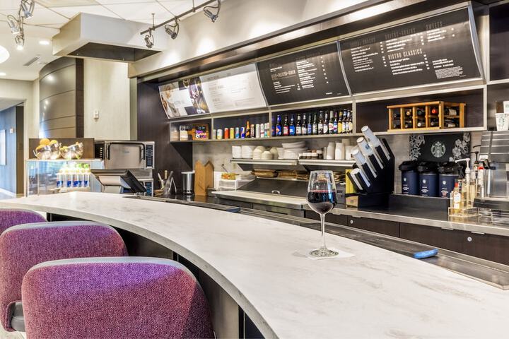 Courtyard by Marriott Boston Waltham