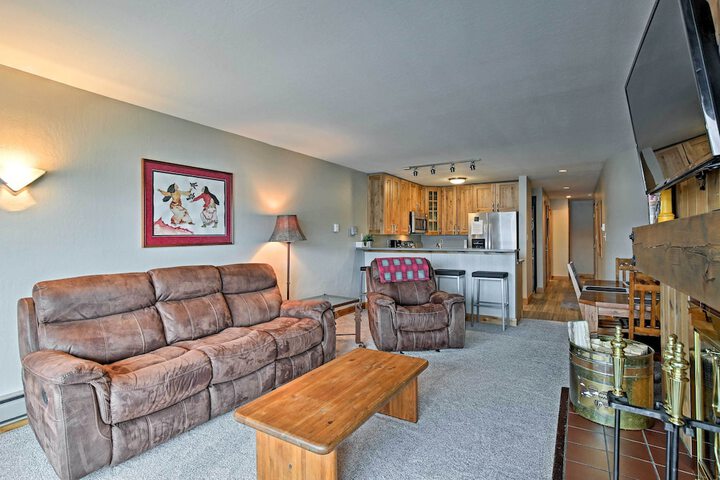 Mtn-view Condo w / Hot Tub Access in Dillon!
