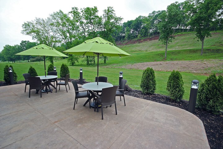 Comfort Suites Marietta - Parkersburg