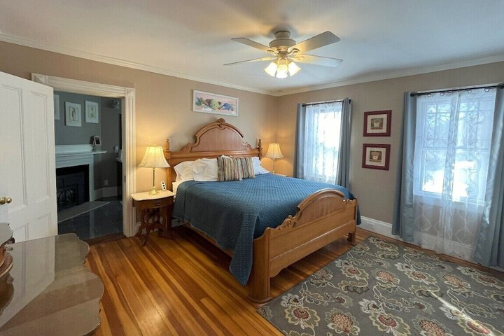 Room 17 of 60