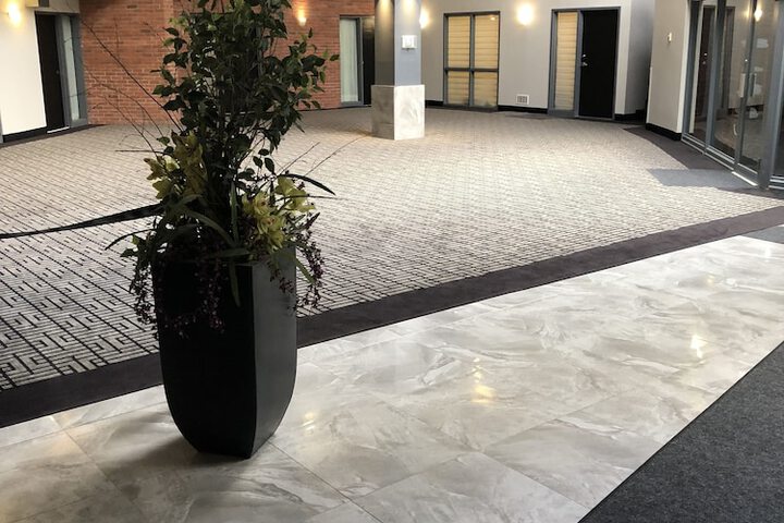 Best Western Laval-Montreal
