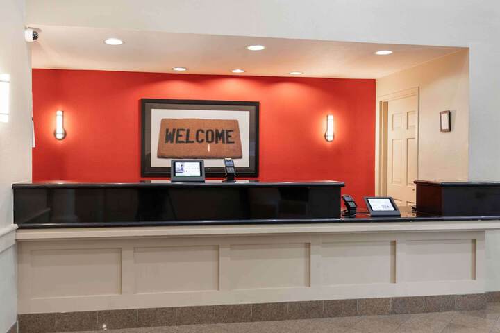 Hotel Interior 11 of 43