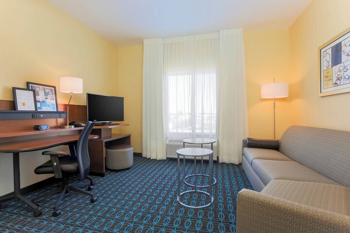 Fairfield Inn & Suites by Marriott Alexandria