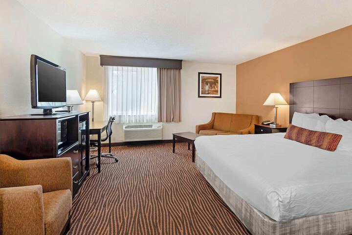 Room 20 of 27