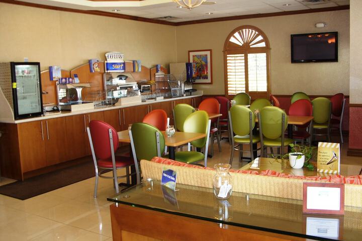 Holiday Inn Express North Palm Beach-Oceanview by IHG