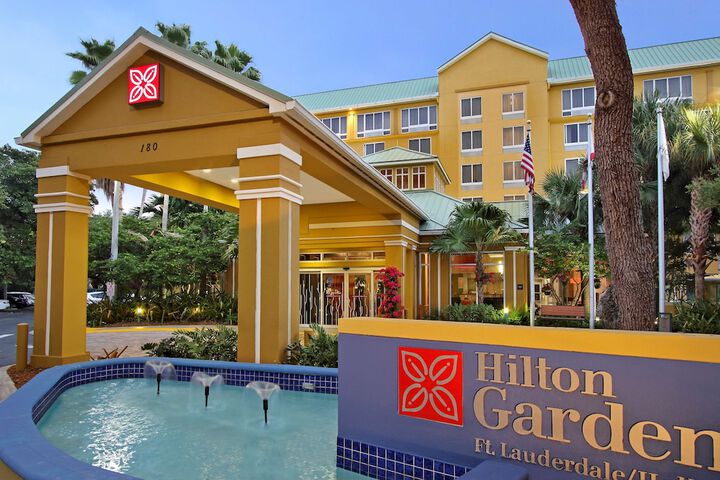 Hotel 1 of 64