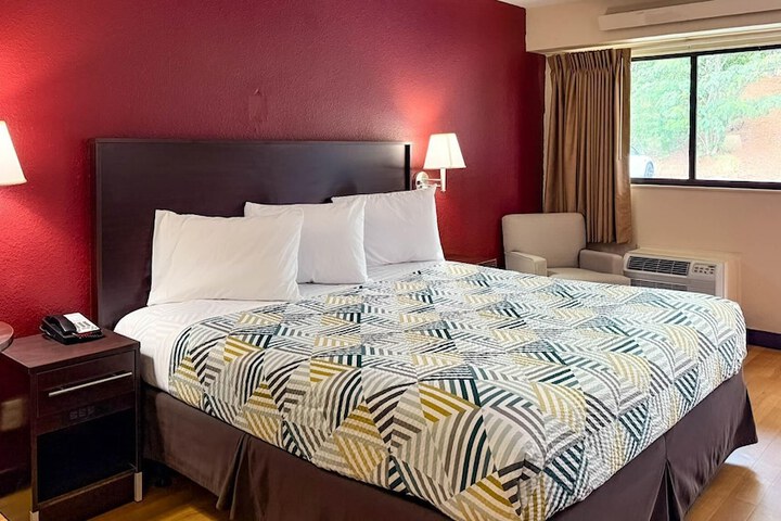 Motel 6 Atlanta Smyrna / Ballpark