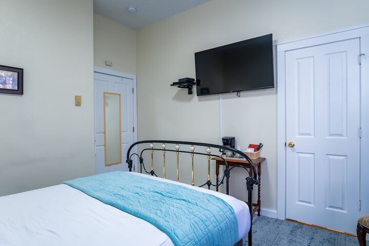 Room 59 of 97