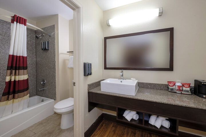 Red Roof Inn PLUS+ Hammond