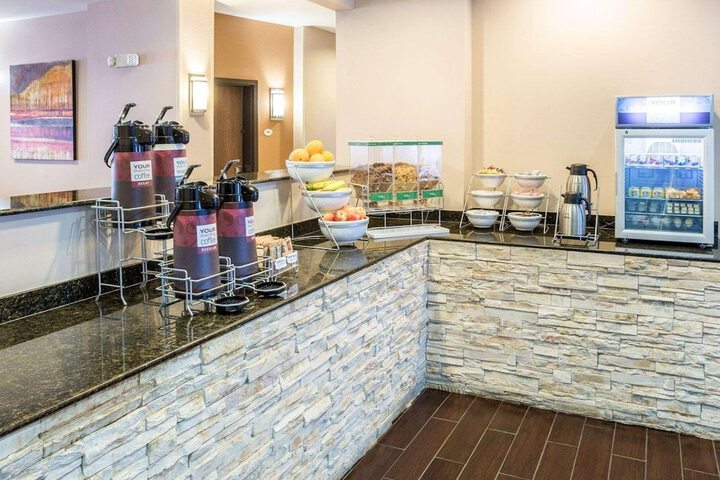 Comfort Suites Mandeville - Covington