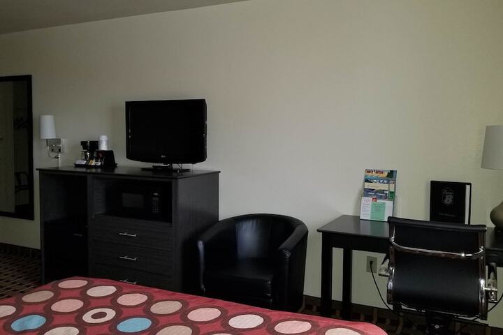 Room 54 of 59