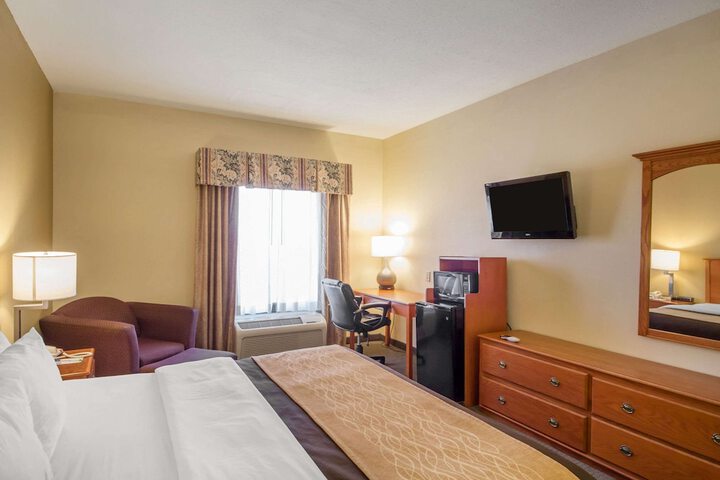 Room 12 of 24
