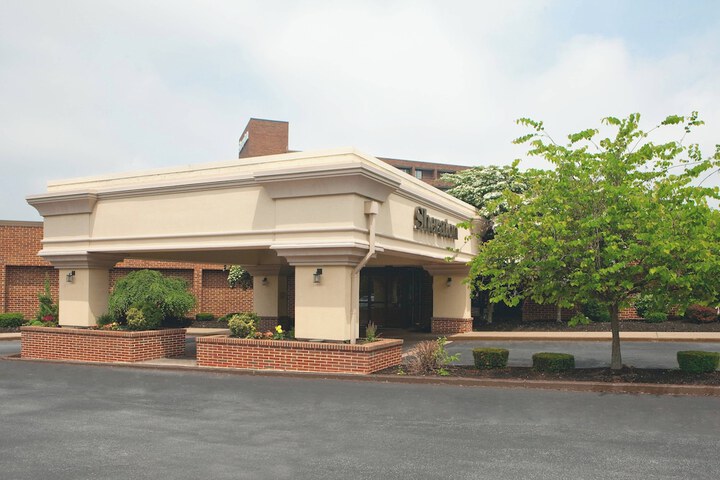 Hotel 2 of 41