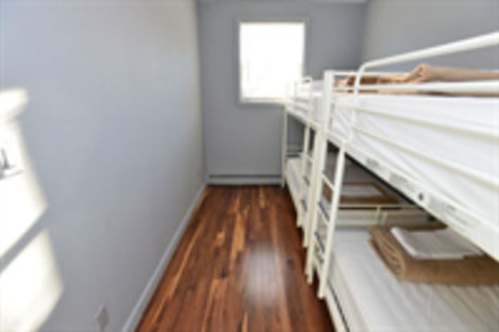 EXPLORE HOTEL & HOSTEL